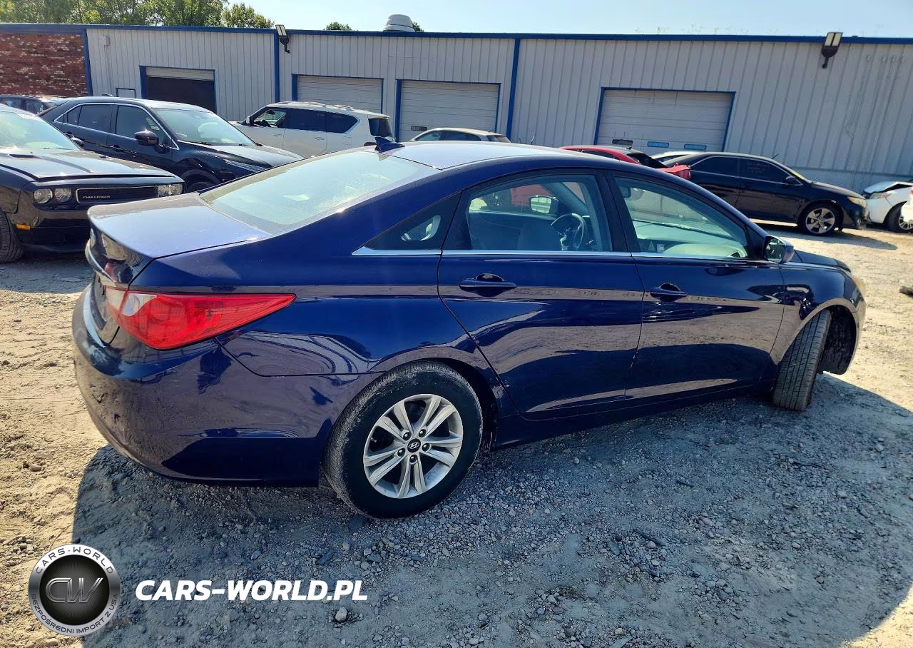 2012 Hyundai Sonata Gls VIN:5NPEB4AC5CH498459 - 3