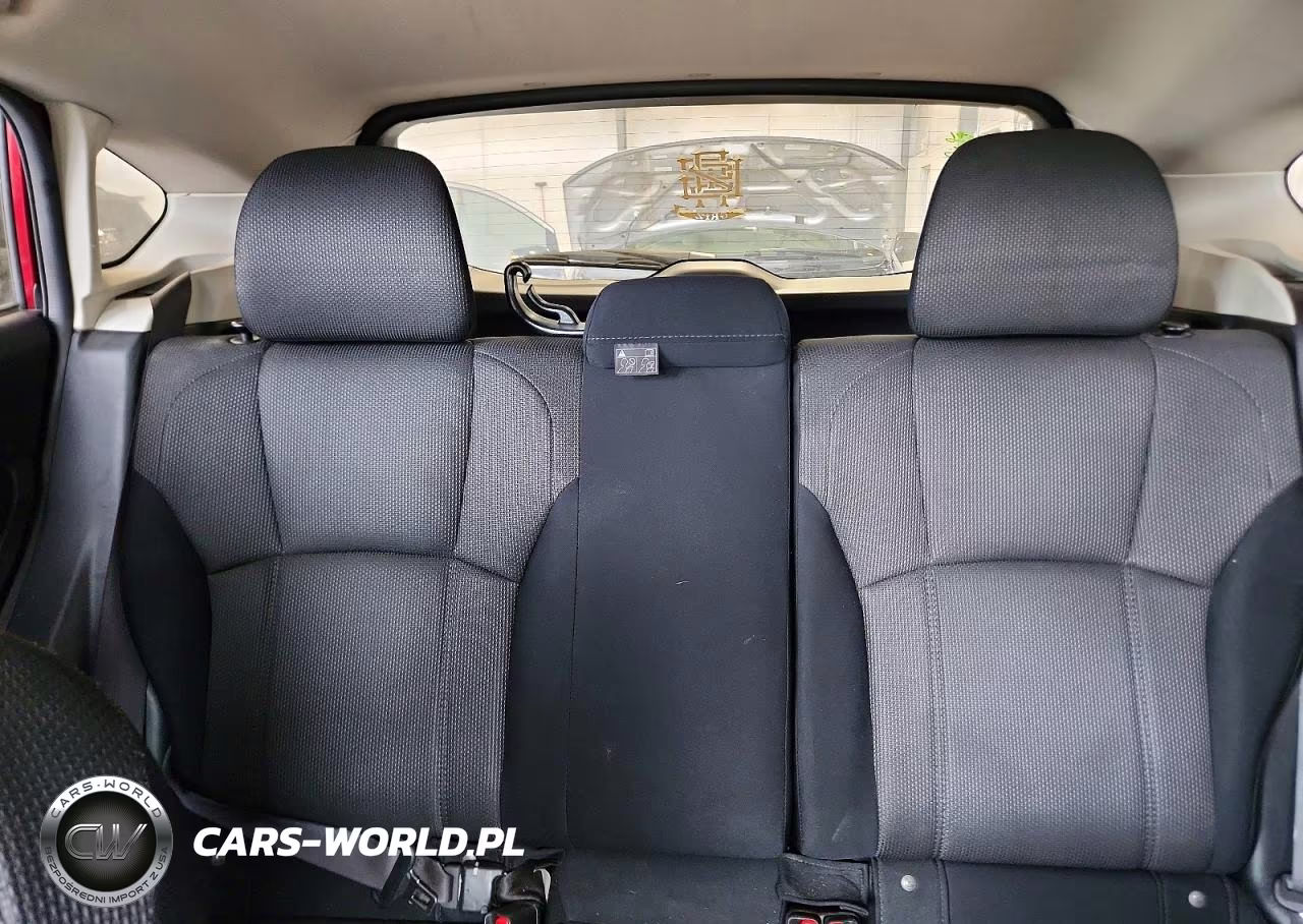 2018 Subaru Crosstrek VIN:JF2GTAAC5JH211526 - 10