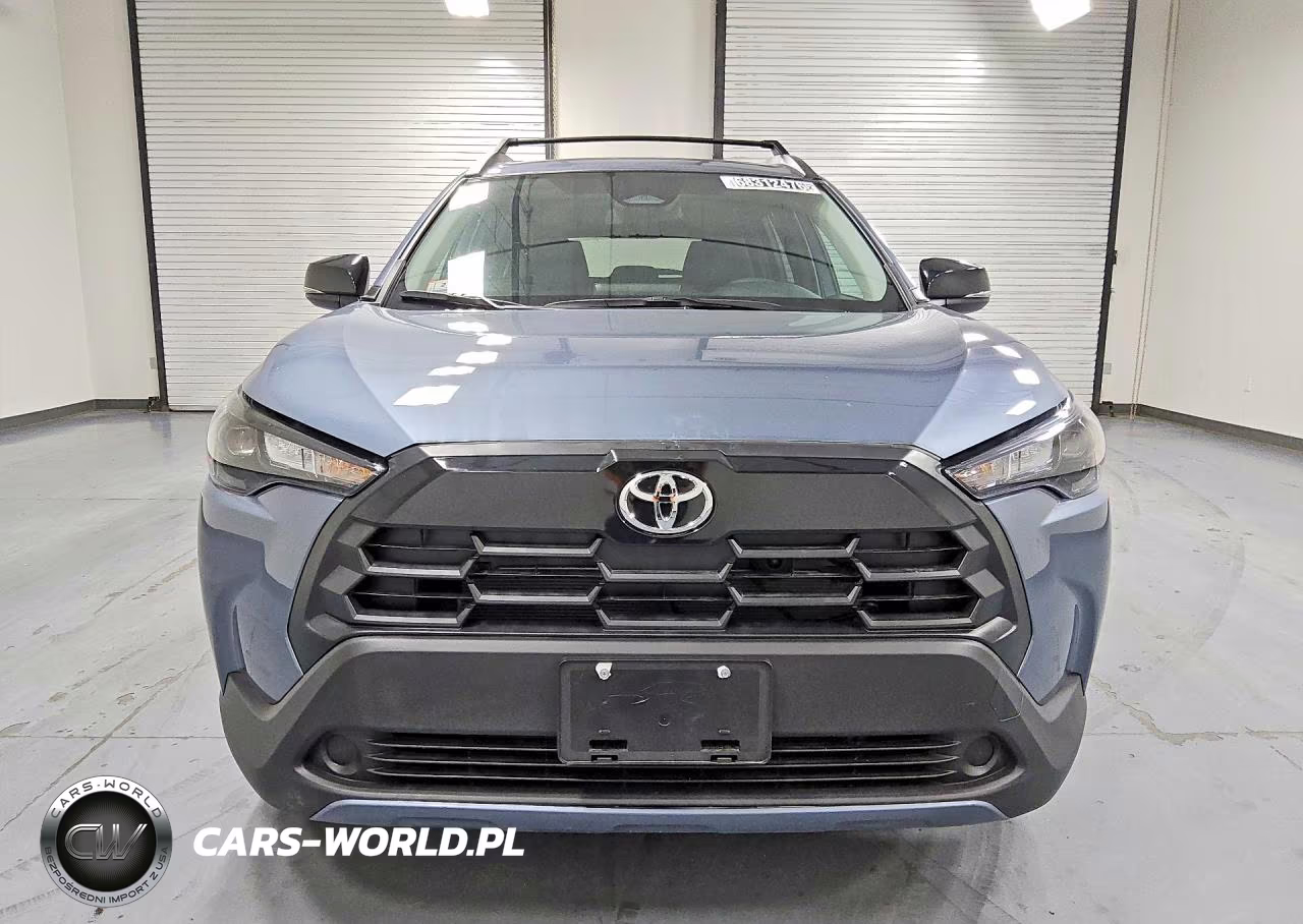 2026 Toyota Corolla Cross Le VIN:7MUBAABG1TV165553 - 5