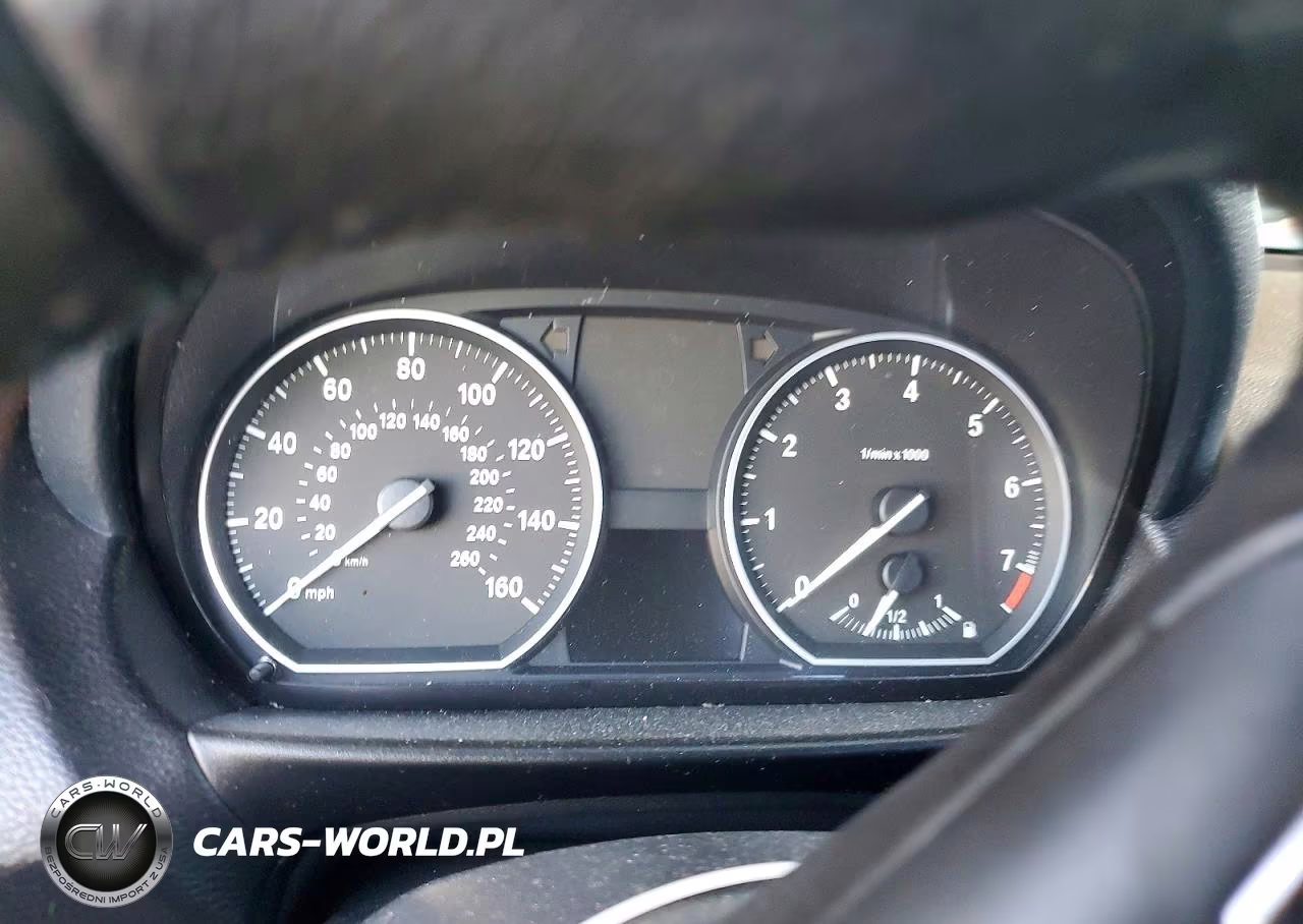 2013 BMW 128 I VIN:WBAUP9C50DVS95471 - 9