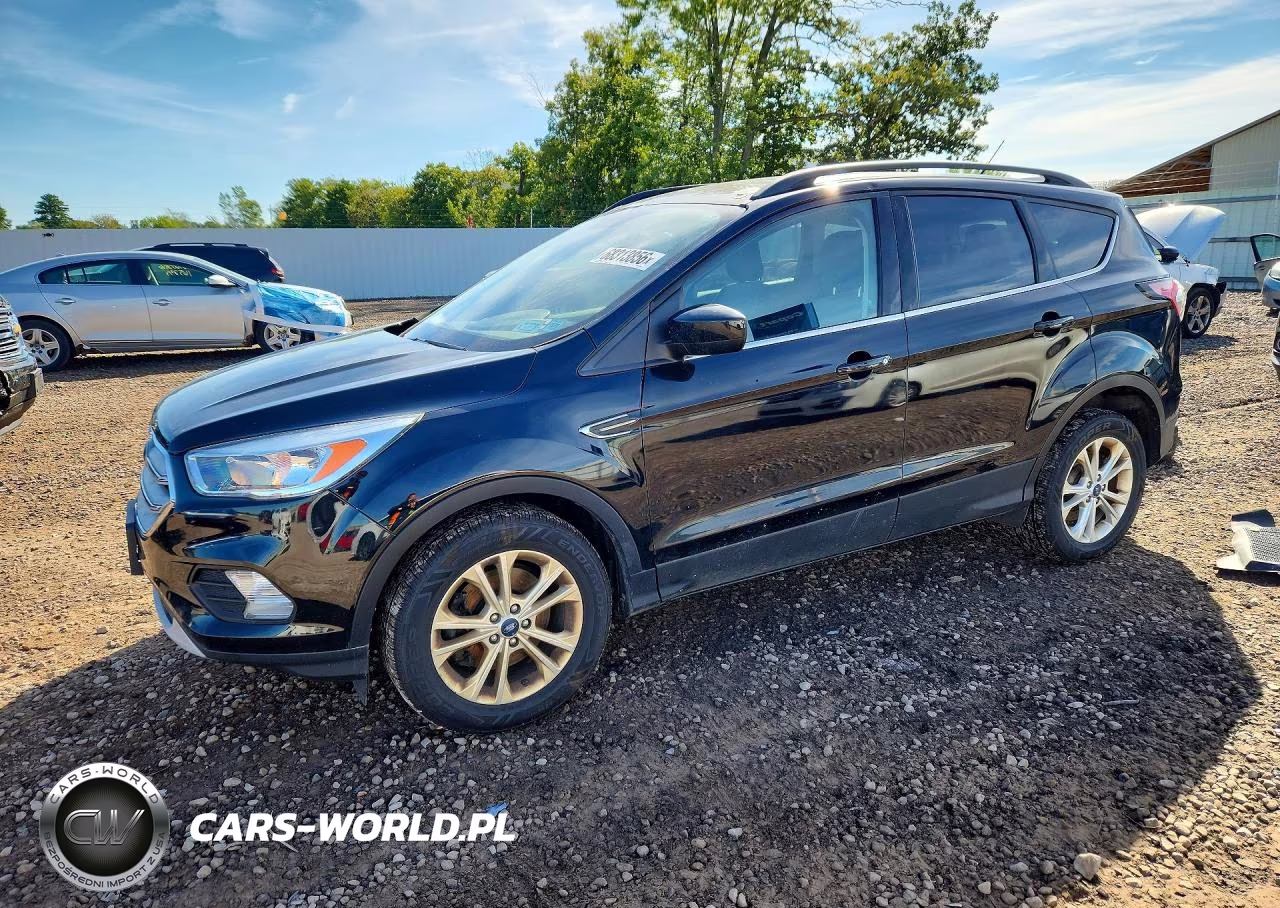 2018 Ford Escape Se VIN:1FMCU9GD3JUA14902 - 1