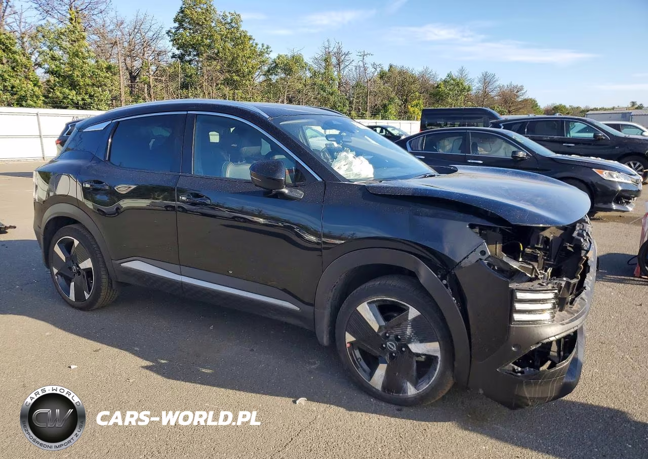 2026 Nissan Kicks Sr VIN:3N8AP6DD9TL327766 - 4