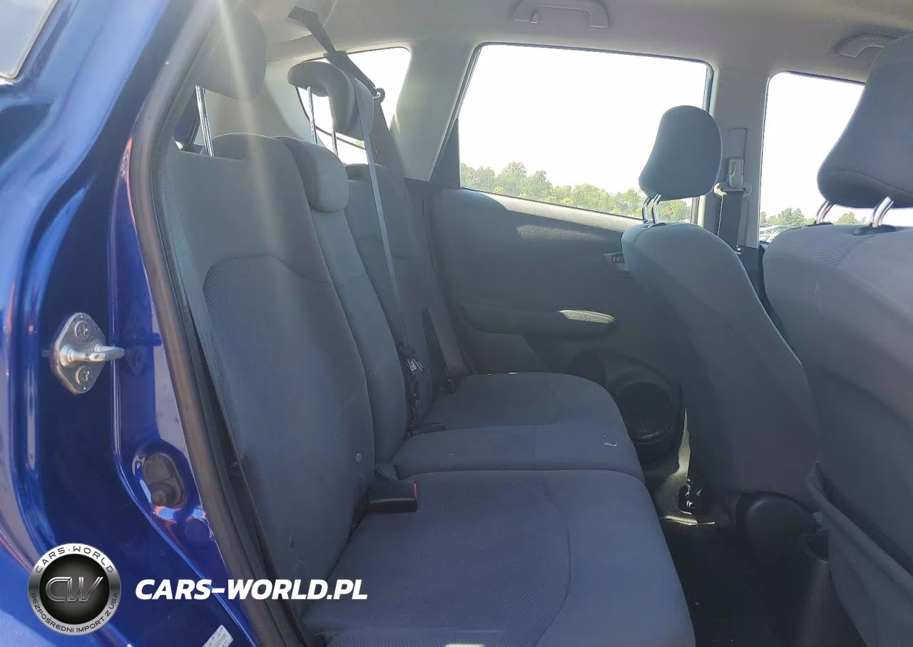 2010 Honda Fit VIN:JHMGE8H2XAS004596 - 10