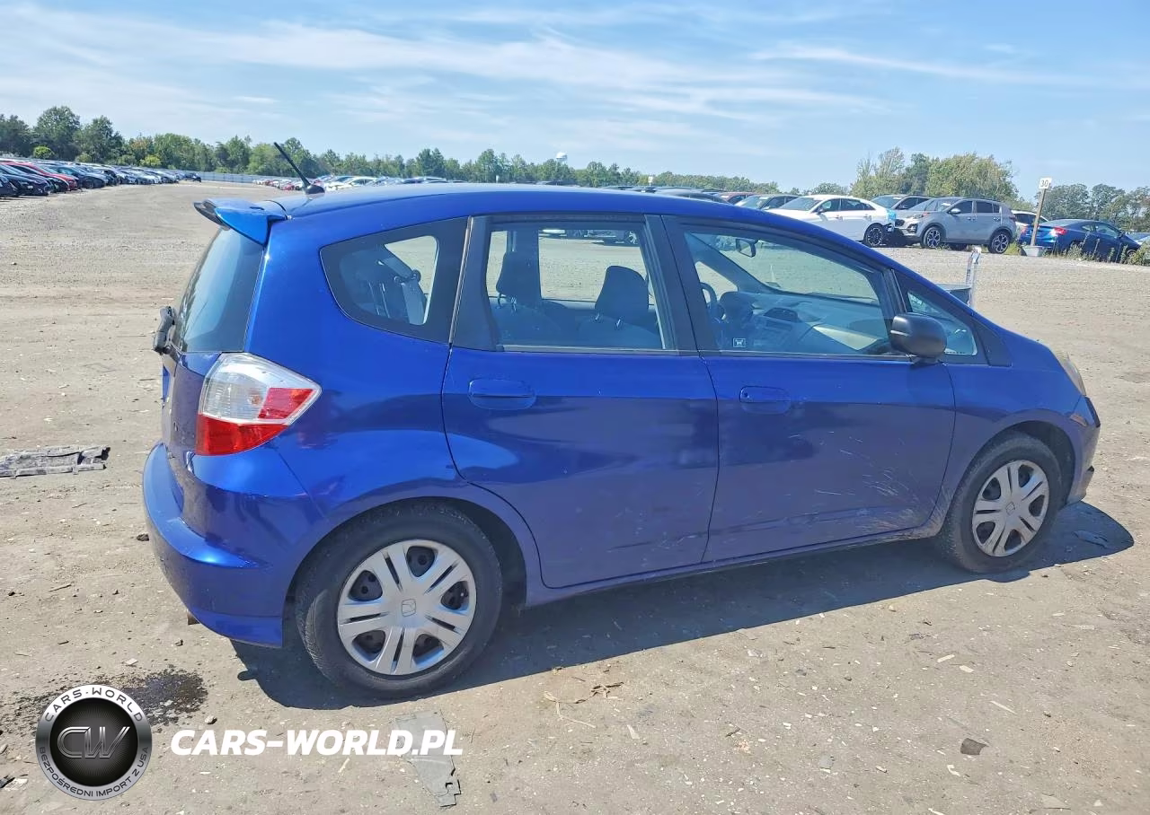 2010 Honda Fit VIN:JHMGE8H2XAS004596 - 3
