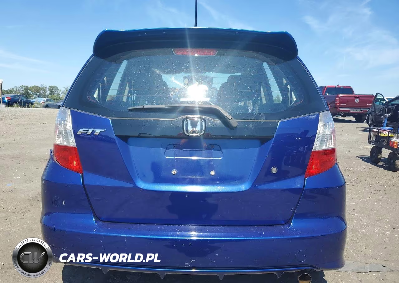 2010 Honda Fit VIN:JHMGE8H2XAS004596 - 6