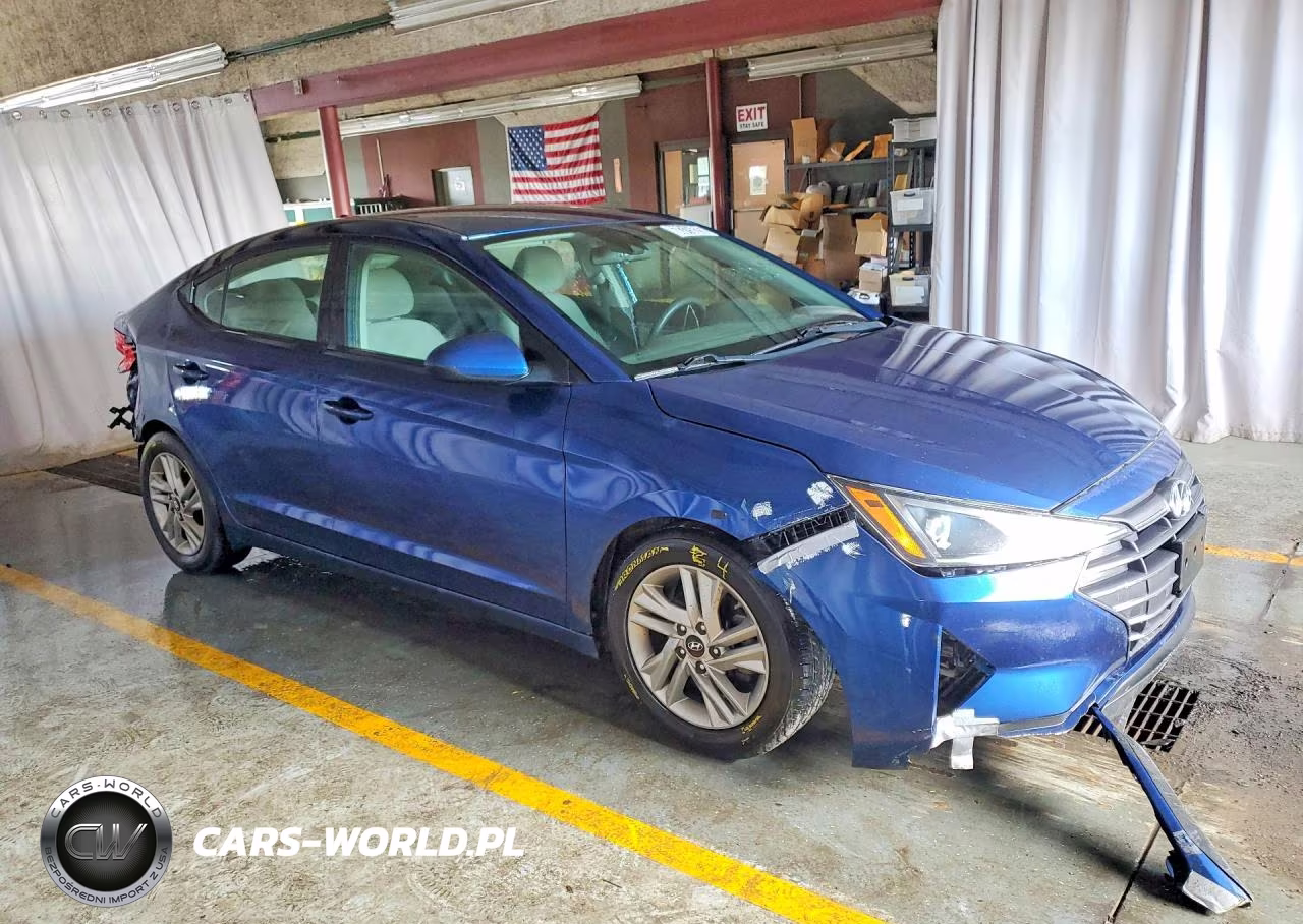 2019 Hyundai Elantra Sel VIN:5NPD84LF8KH434710 - 4
