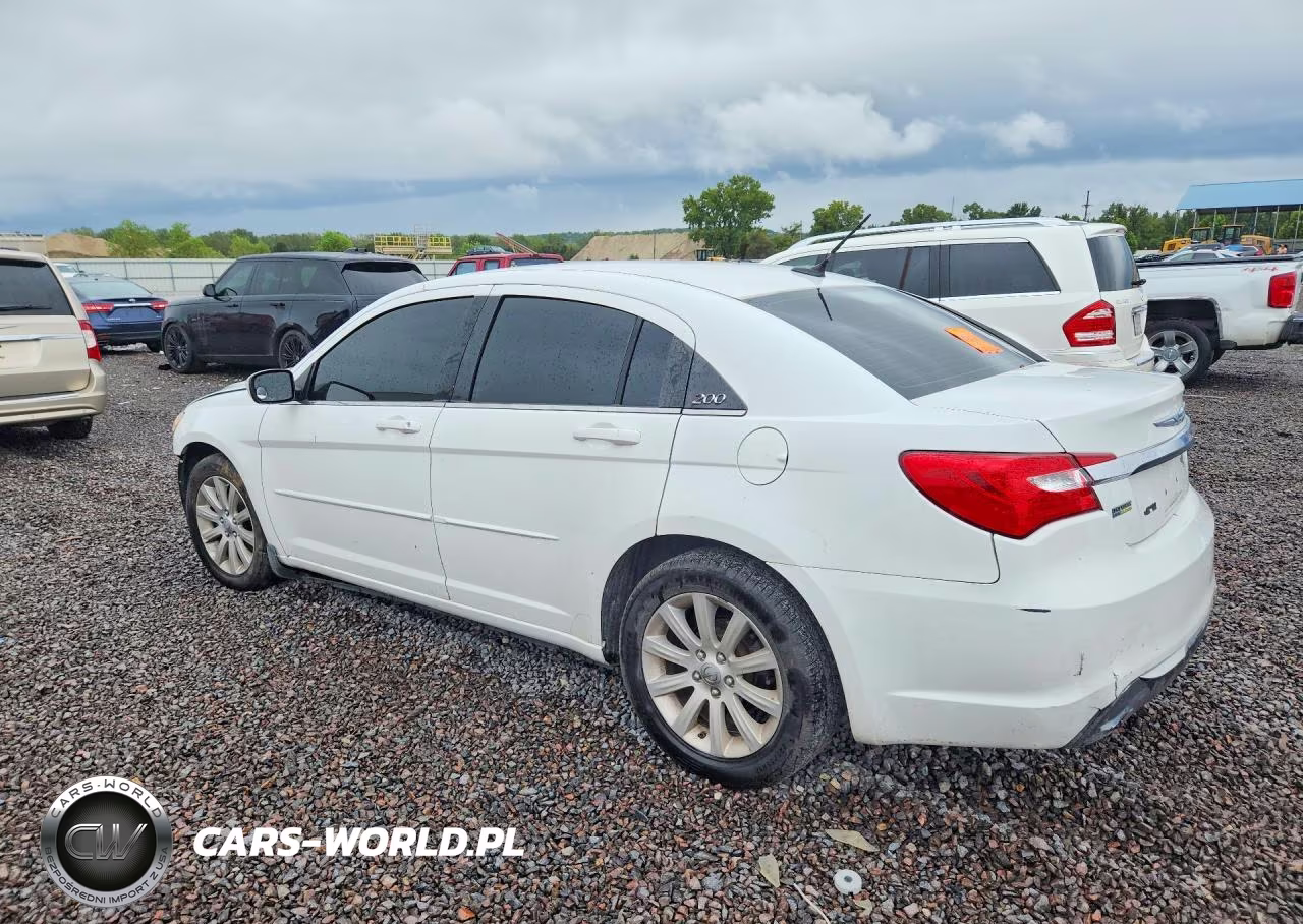 2012 Chrysler 200 Touring VIN:1C3CCBBG5CN321618 - 2