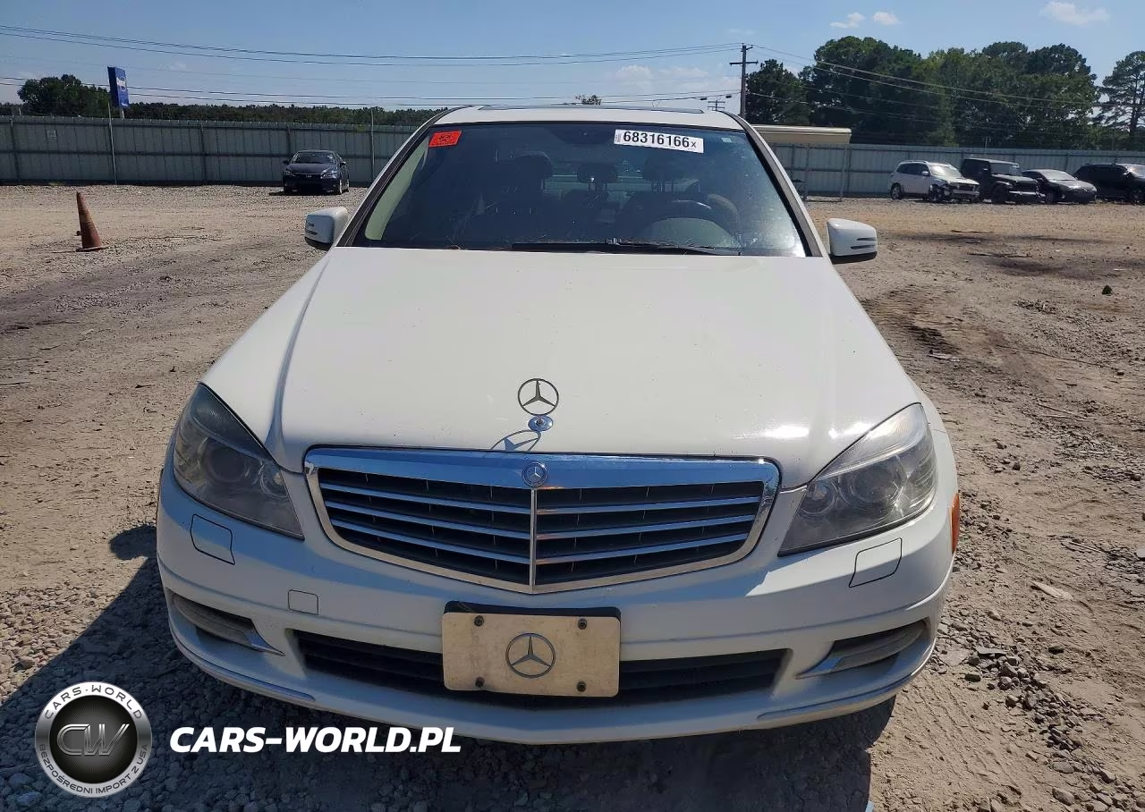 2011 Mercedes-Benz C 300 4Matic VIN:WDDGF8BB6BR153724 - 5