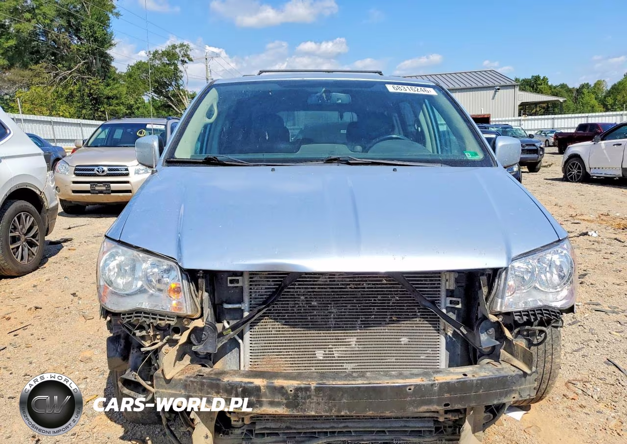 2013 Chrysler Town & Country Touring VIN:2C4RC1BG3DR741883 - 5