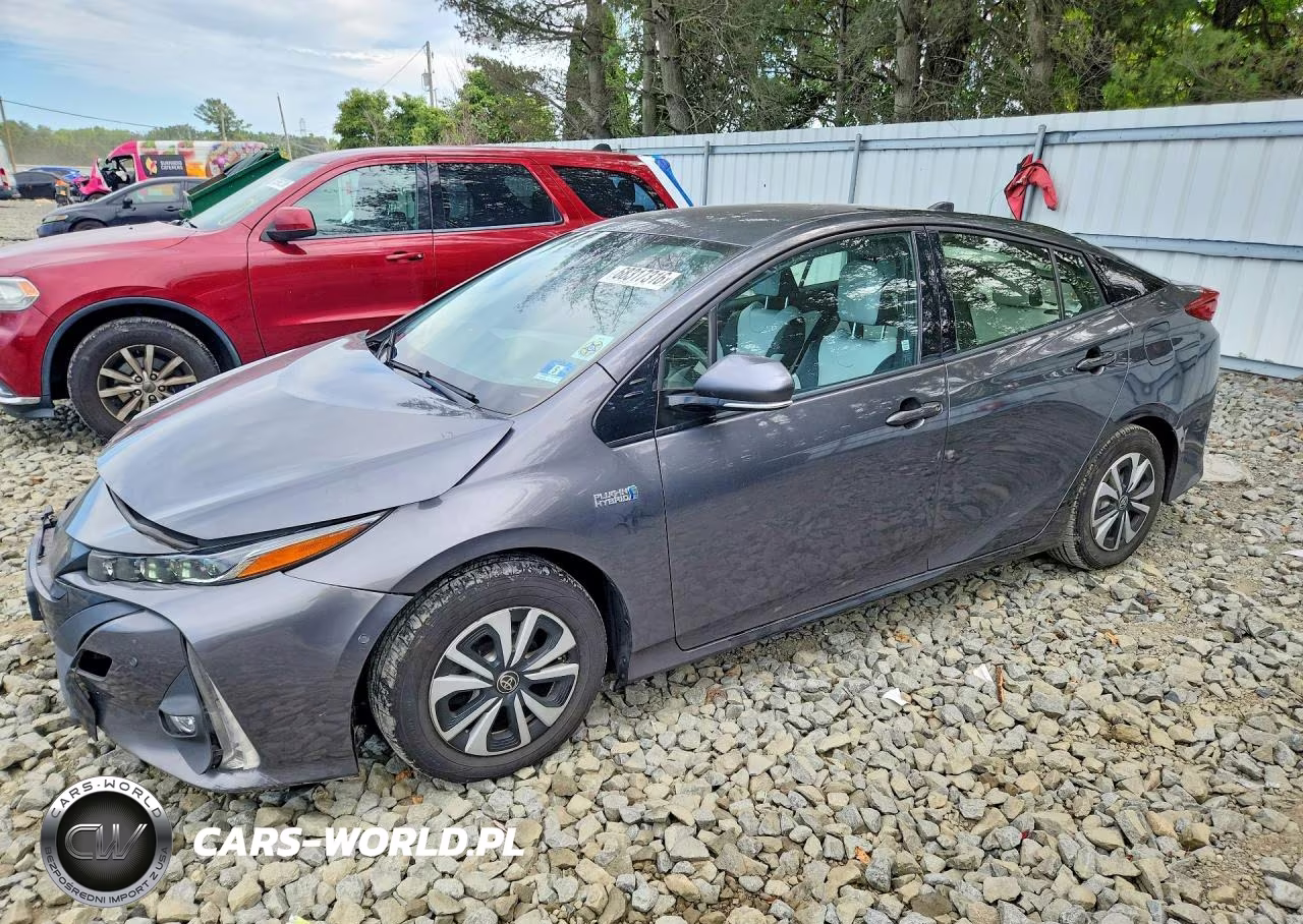 2017 Toyota Prius Prime Advanced – zdjęcie 1 z 12
