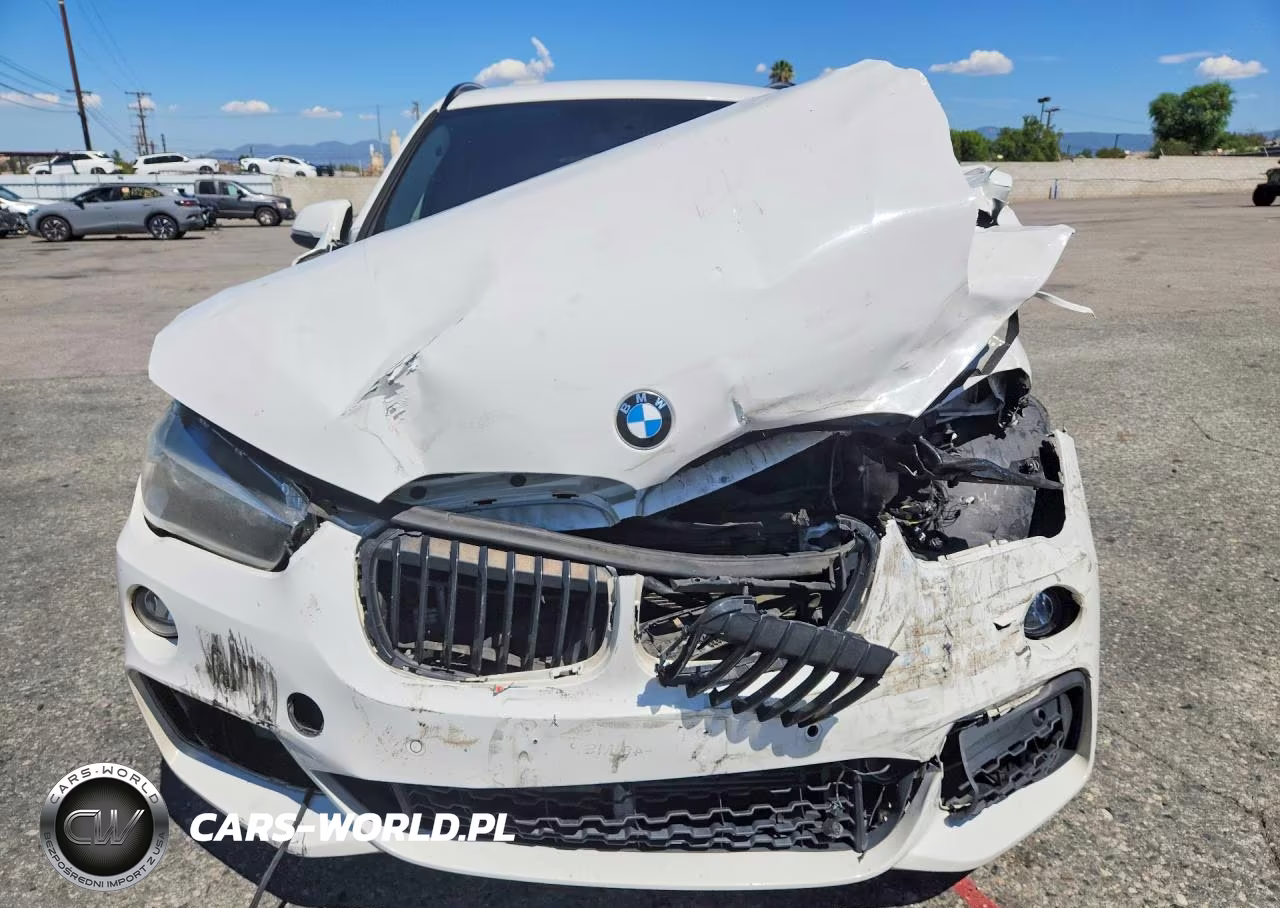 2018 BMW X1 xDrive28I VIN:WBXHT3C31J5L28357 - 5
