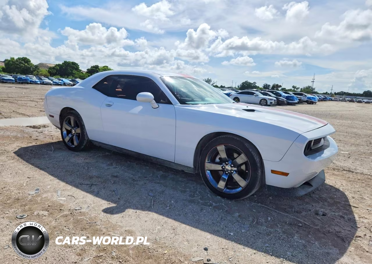 2012 Dodge Challenger Sxt VIN:2C3CDYAG9CH268920 - 4