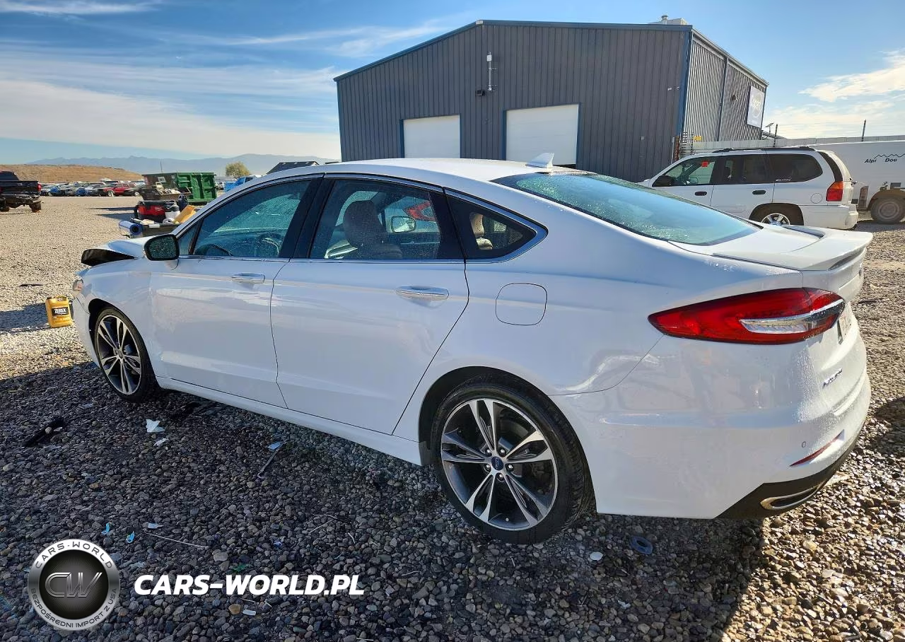 2019 Ford Fusion Titanium VIN:3FA6P0D90KR152643 - 2