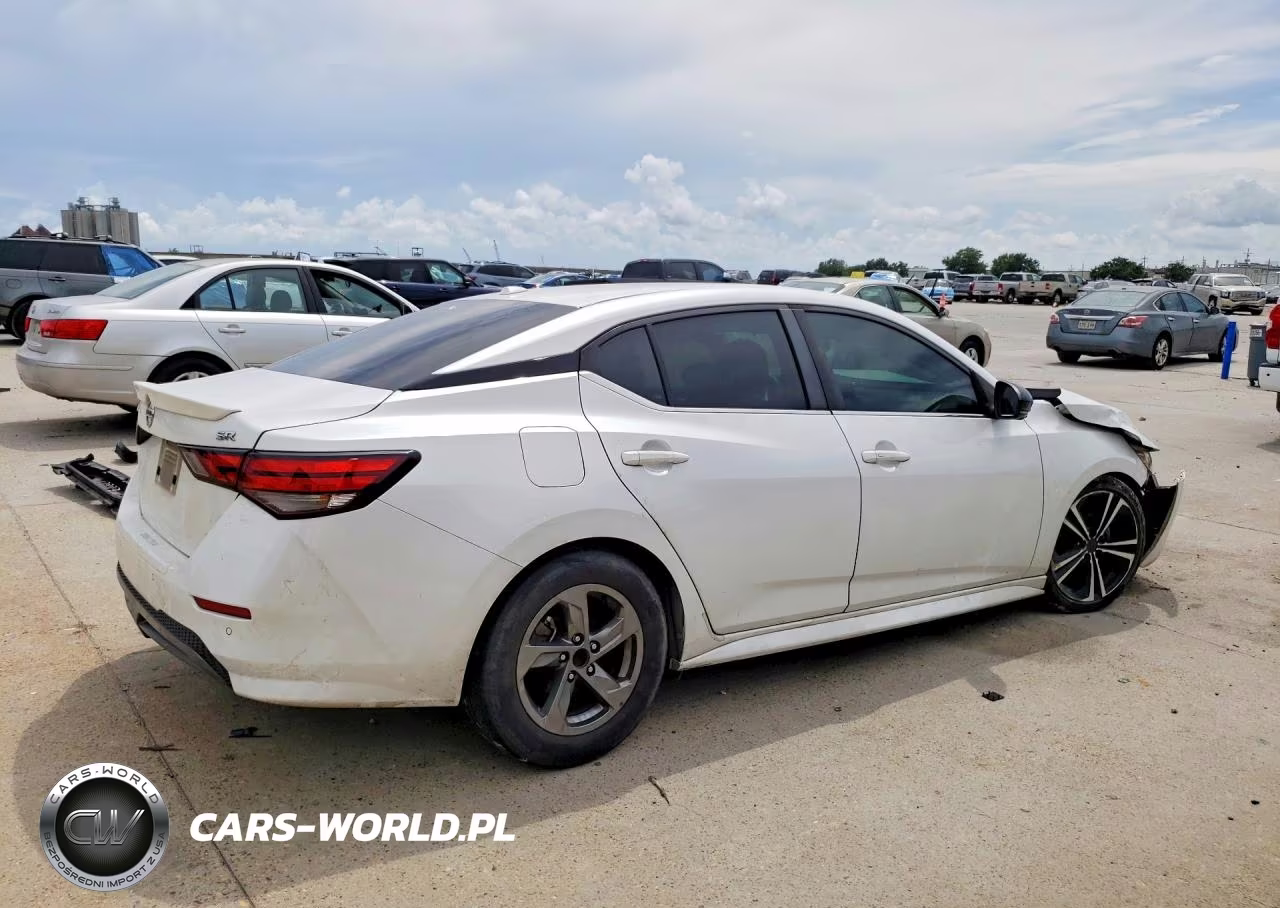 2021 Nissan Sentra Sr VIN:3N1AB8DV4MY308659 - 3