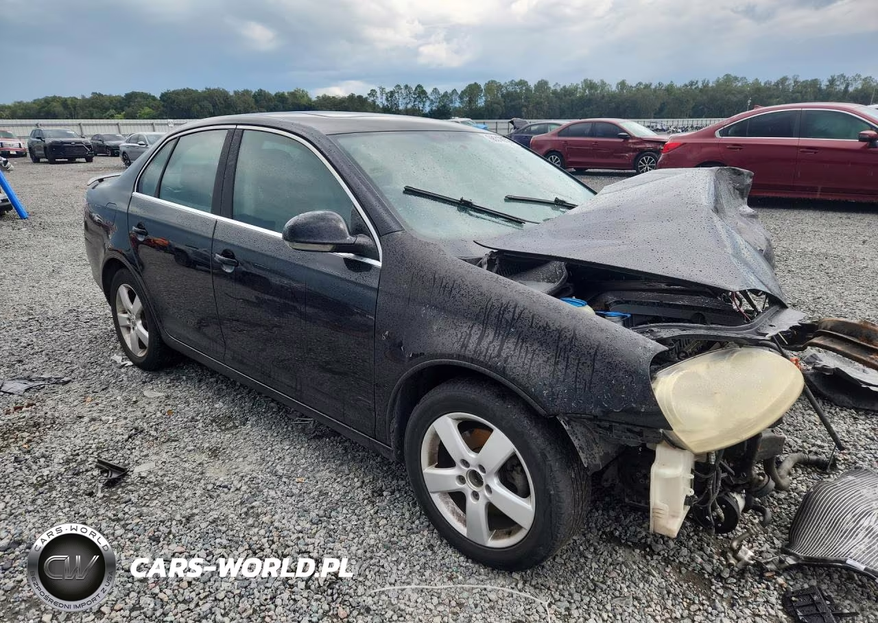 2008 Volkswagen Jetta Se VIN:3VWRM71K18M140682 - 4