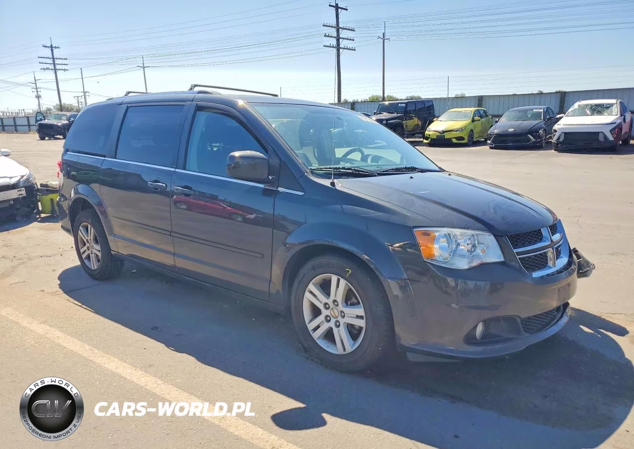 2011 Dodge Grand Caravan Crew VIN:2D4RN5DG4BR786538 - 4