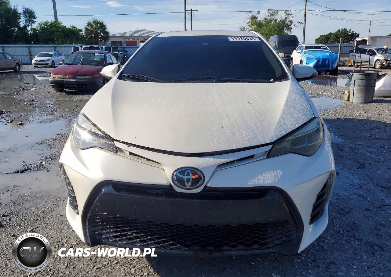 2017 Toyota Corolla Se VIN:5YFBURHE8HP654618 - 5