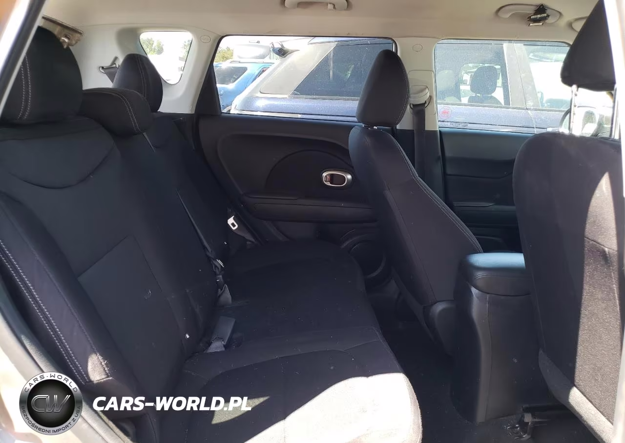 2016 Kia Soul VIN:KNDJN2A26G7277724 - 10