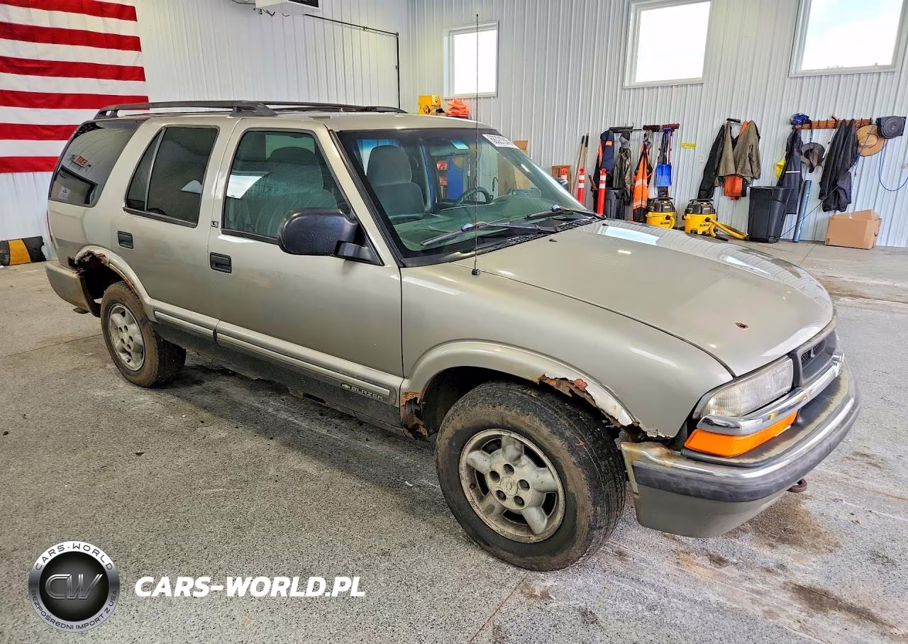 2000 Chevrolet Blazer VIN:1GNDT13W2YK211447 - 4