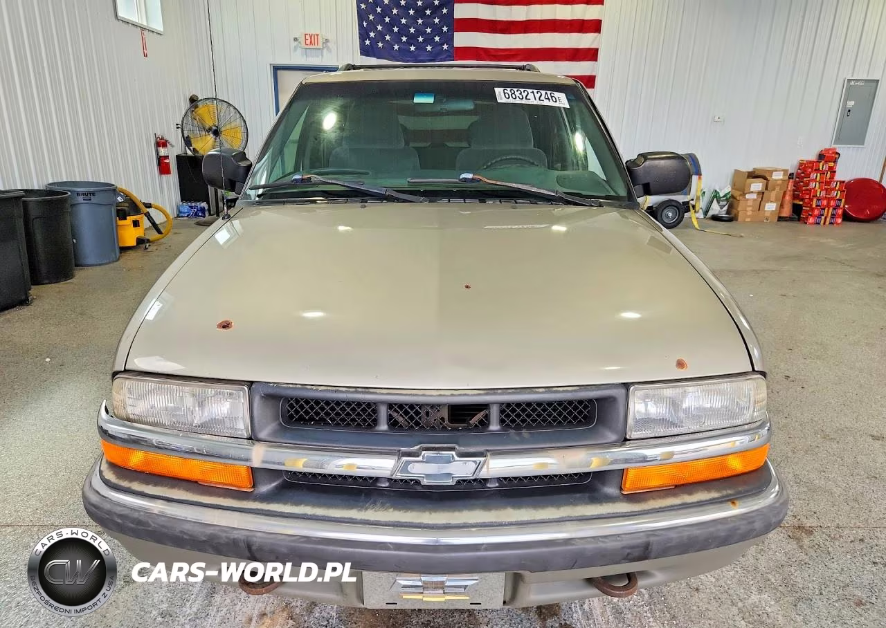 2000 Chevrolet Blazer VIN:1GNDT13W2YK211447 - 5