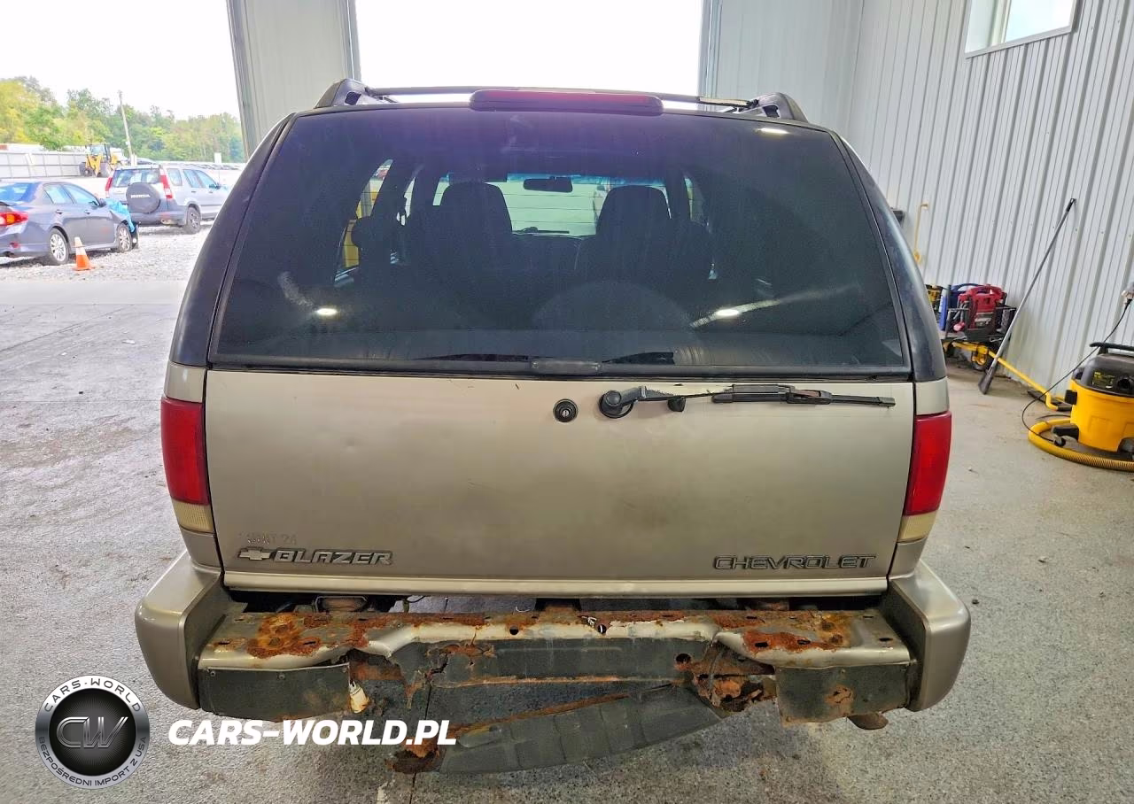 2000 Chevrolet Blazer VIN:1GNDT13W2YK211447 - 6