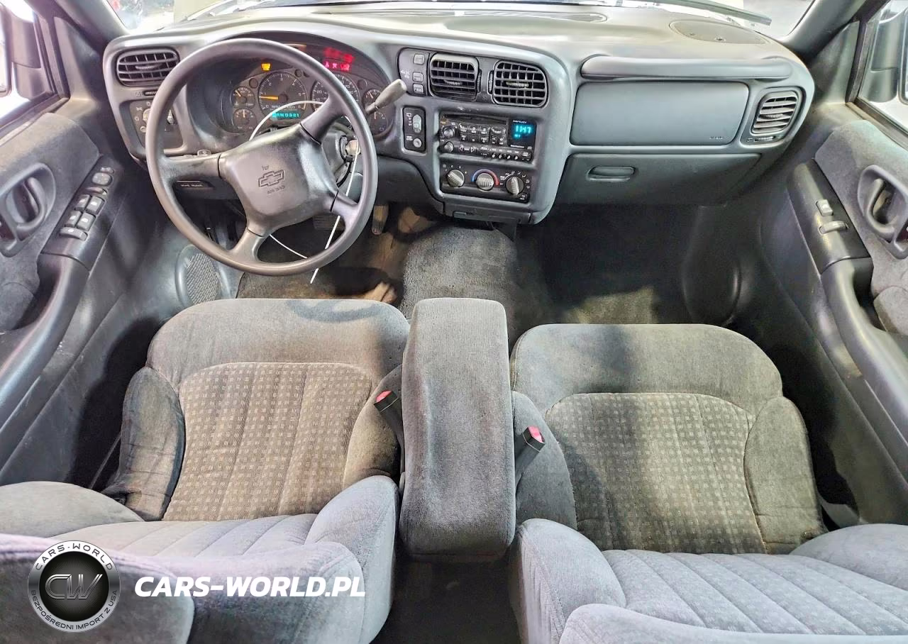 2000 Chevrolet Blazer VIN:1GNDT13W2YK211447 - 8