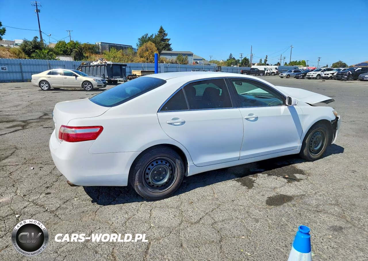 2008 Toyota Camry Le VIN:4T4BE46KX8R042482 - 3