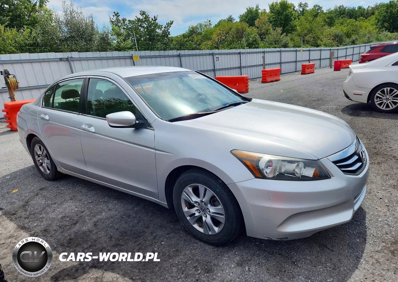2012 Honda Accord Lxp VIN:1HGCP2F45CA114803 - 4