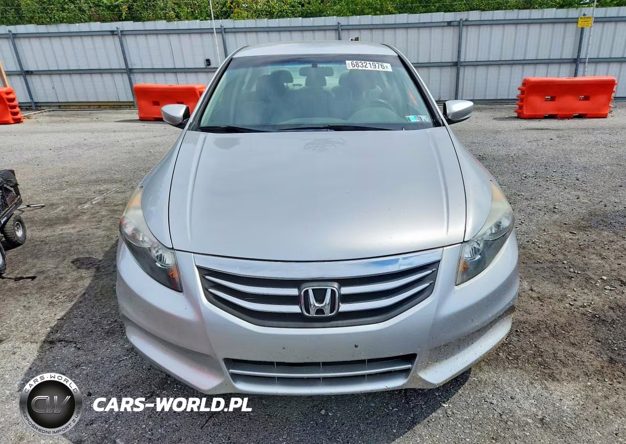 2012 Honda Accord Lxp VIN:1HGCP2F45CA114803 - 5