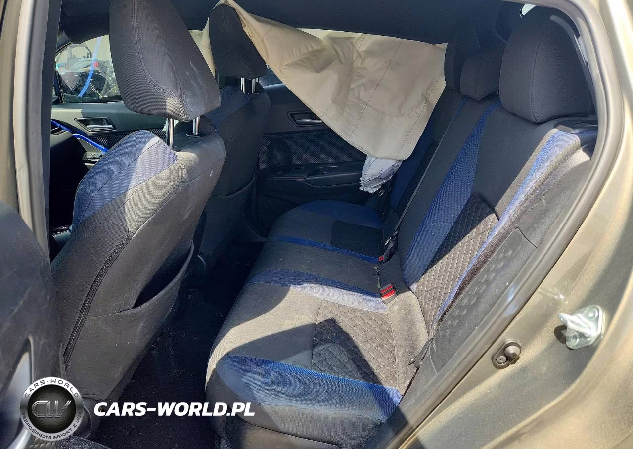 2021 Toyota C-Hr Xle VIN:NMTKHMBX2MR129832 - 11