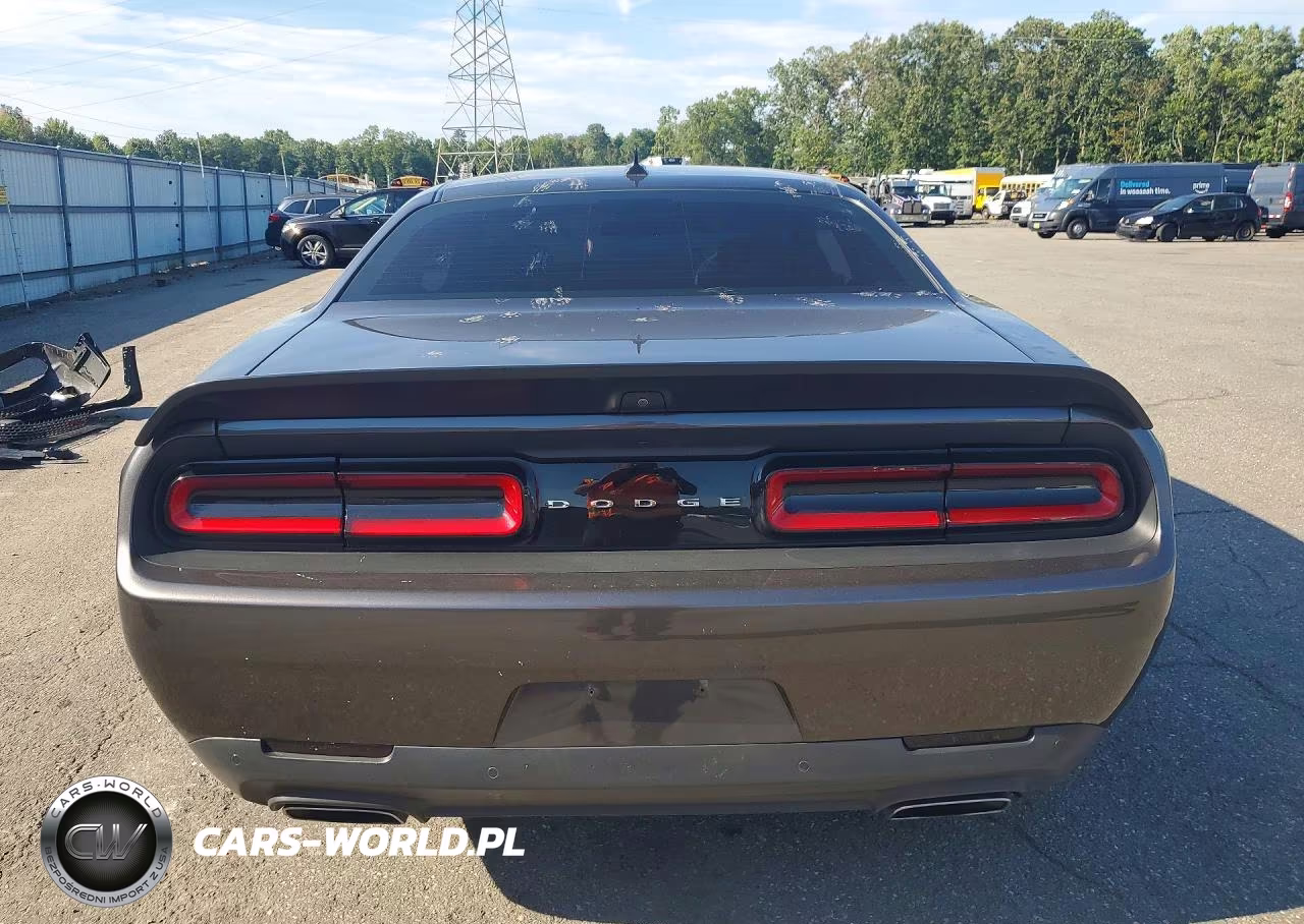 2019 Dodge Challenger R-T Scat Pack VIN:2C3CDZFJ8KH607174 - 6