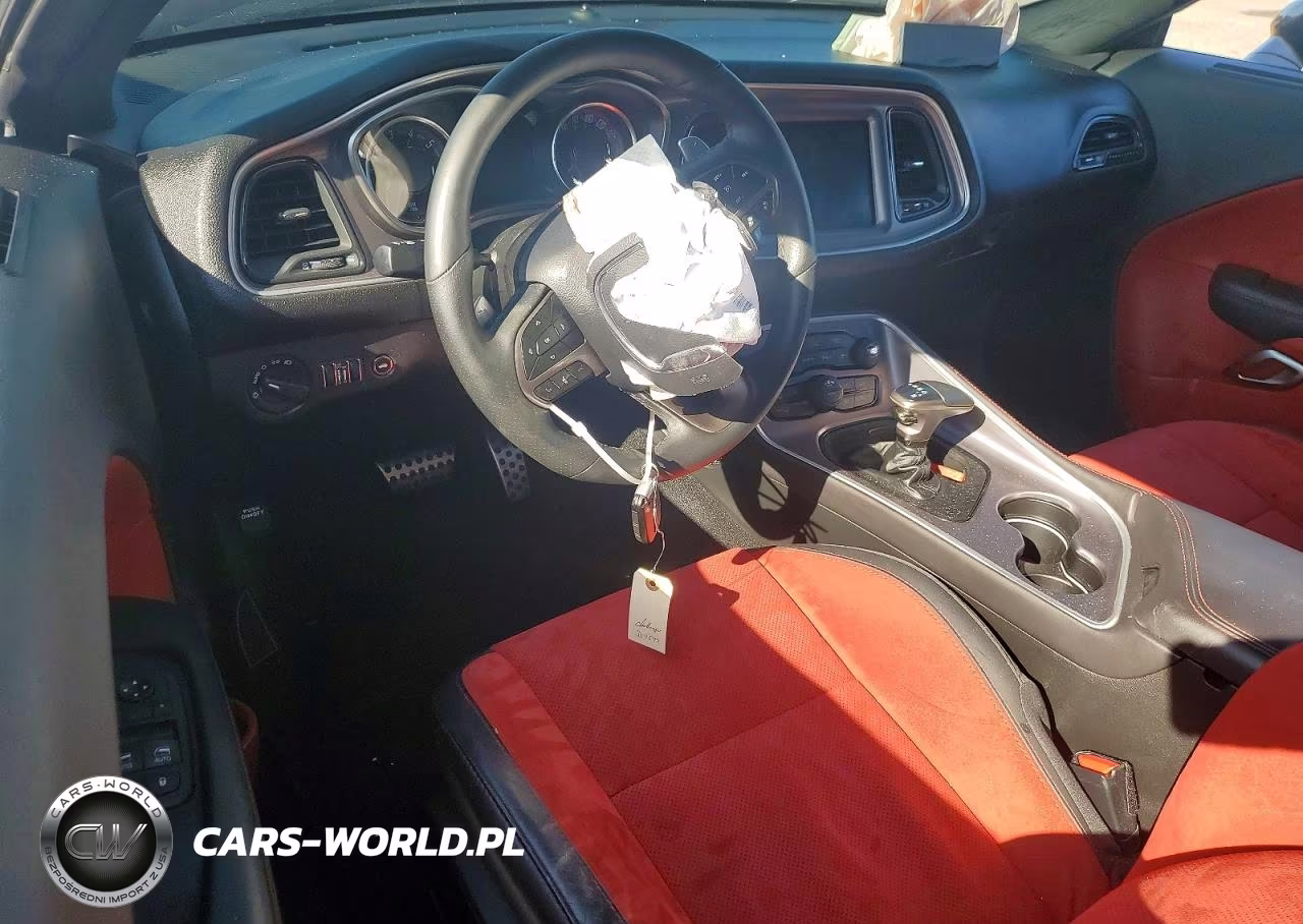 2019 Dodge Challenger R-T Scat Pack VIN:2C3CDZFJ8KH607174 - 8