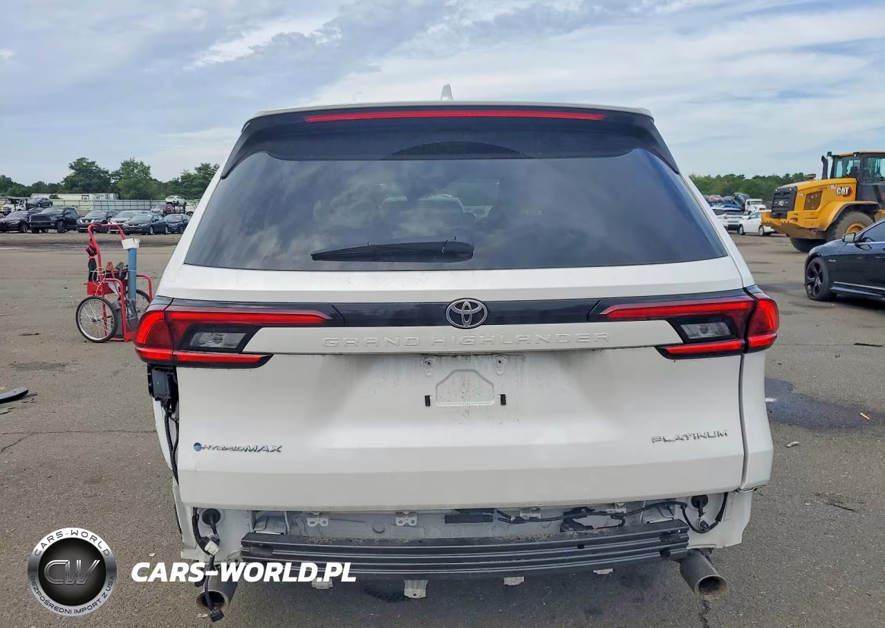 2025 Toyota Grand Highlander Hybrid Max Platinum VIN:5TDADAB51SS015601 - 6