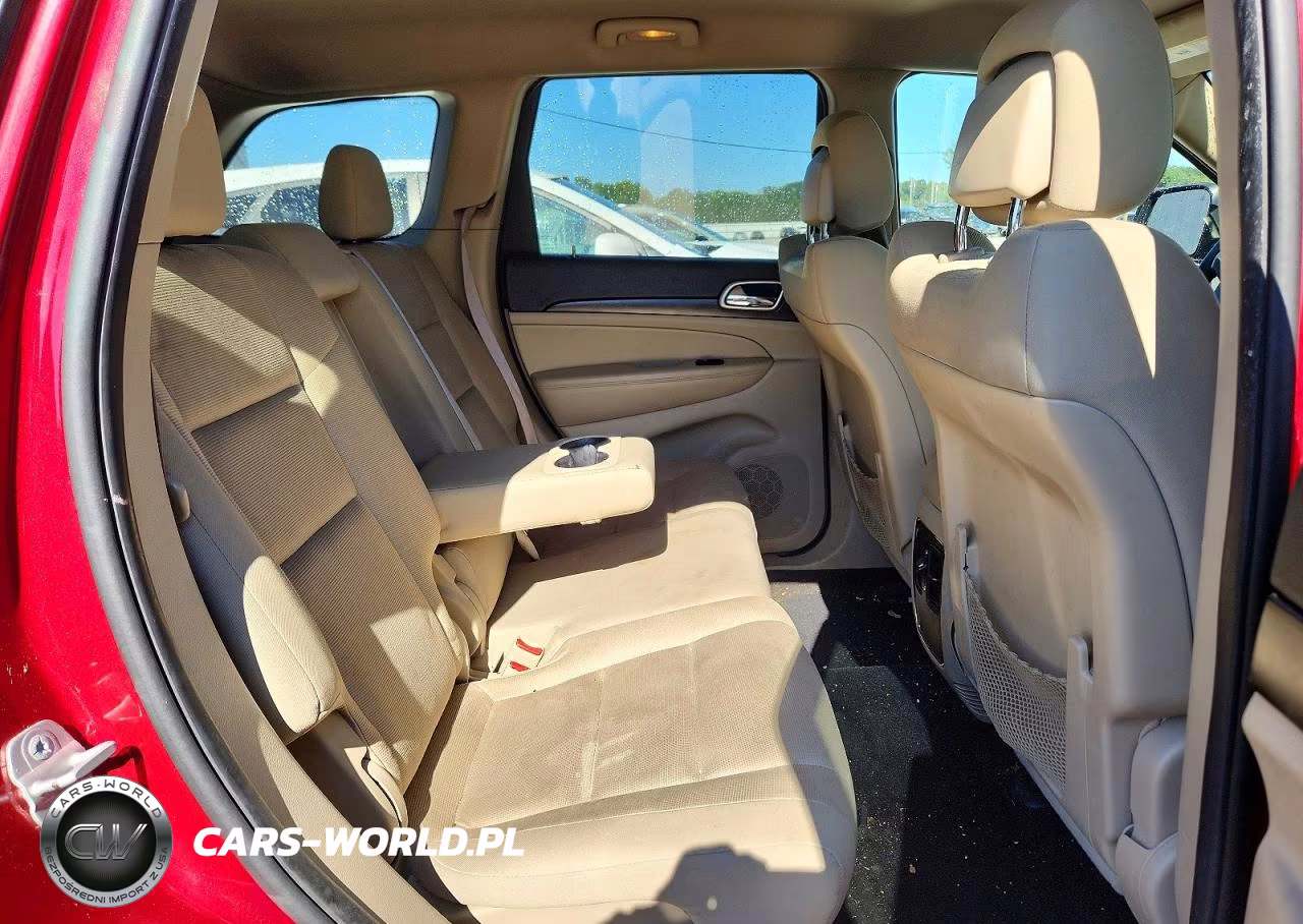 2014 Jeep Grand Cherokee Laredo VIN:1C4RJFAG7EC341064 - 10