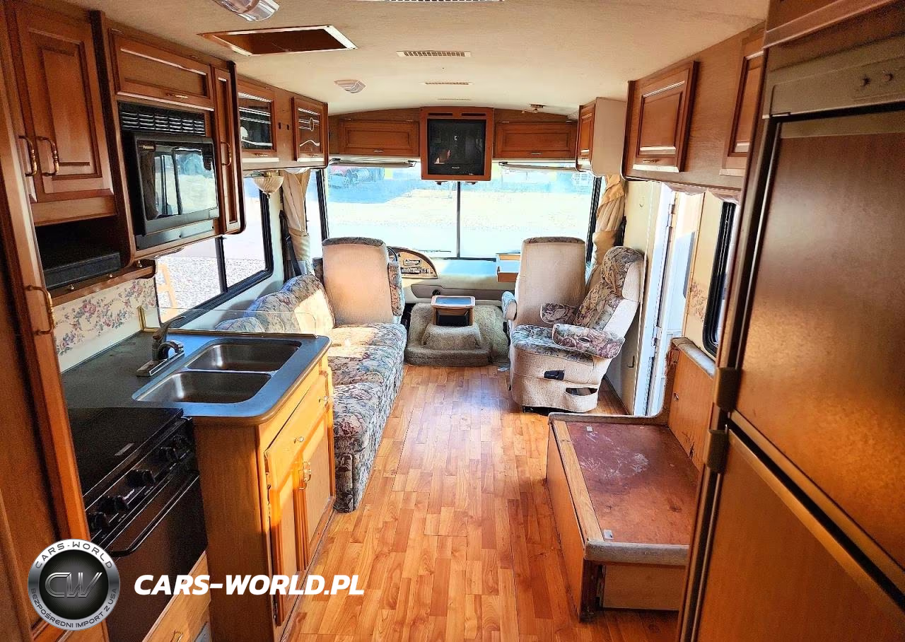 1998 Fleetwood Storm Rv VIN:1GBKP37J1W3308553 - 5
