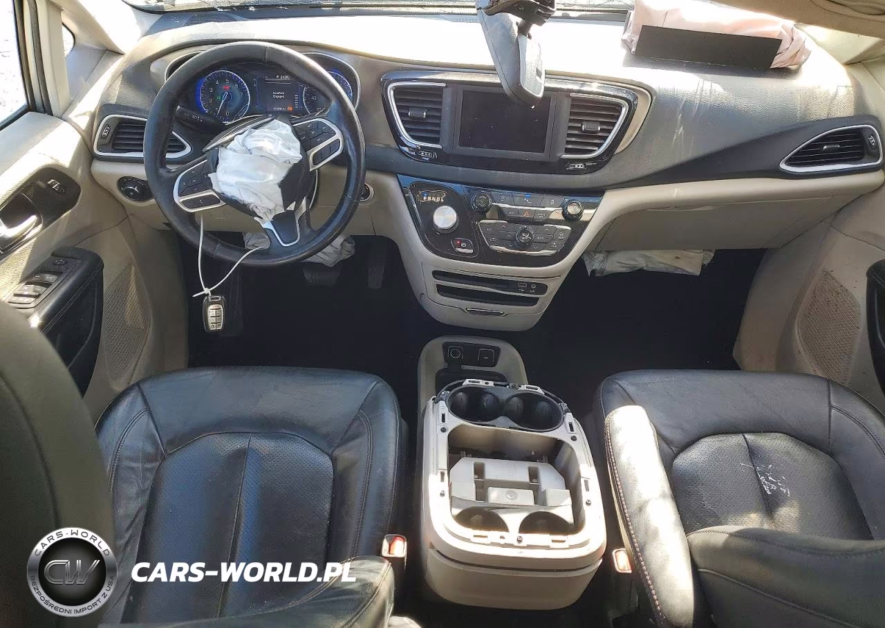 2020 Chrysler Pacifica Touring L VIN:2C4RC1BG0LR280415 - 8