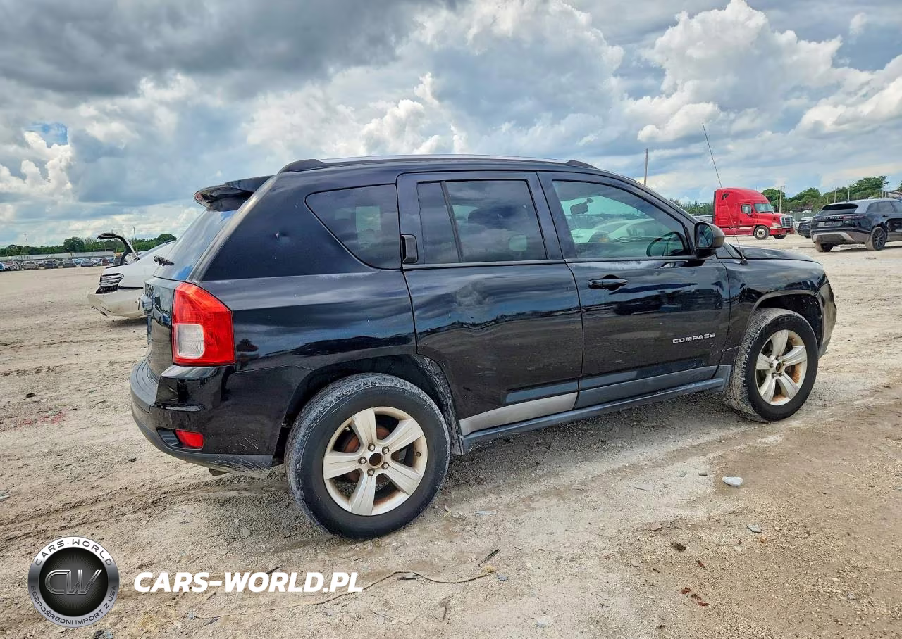 2012 Jeep Compass Sport VIN:1C4NJCBA6CD553890 - 3