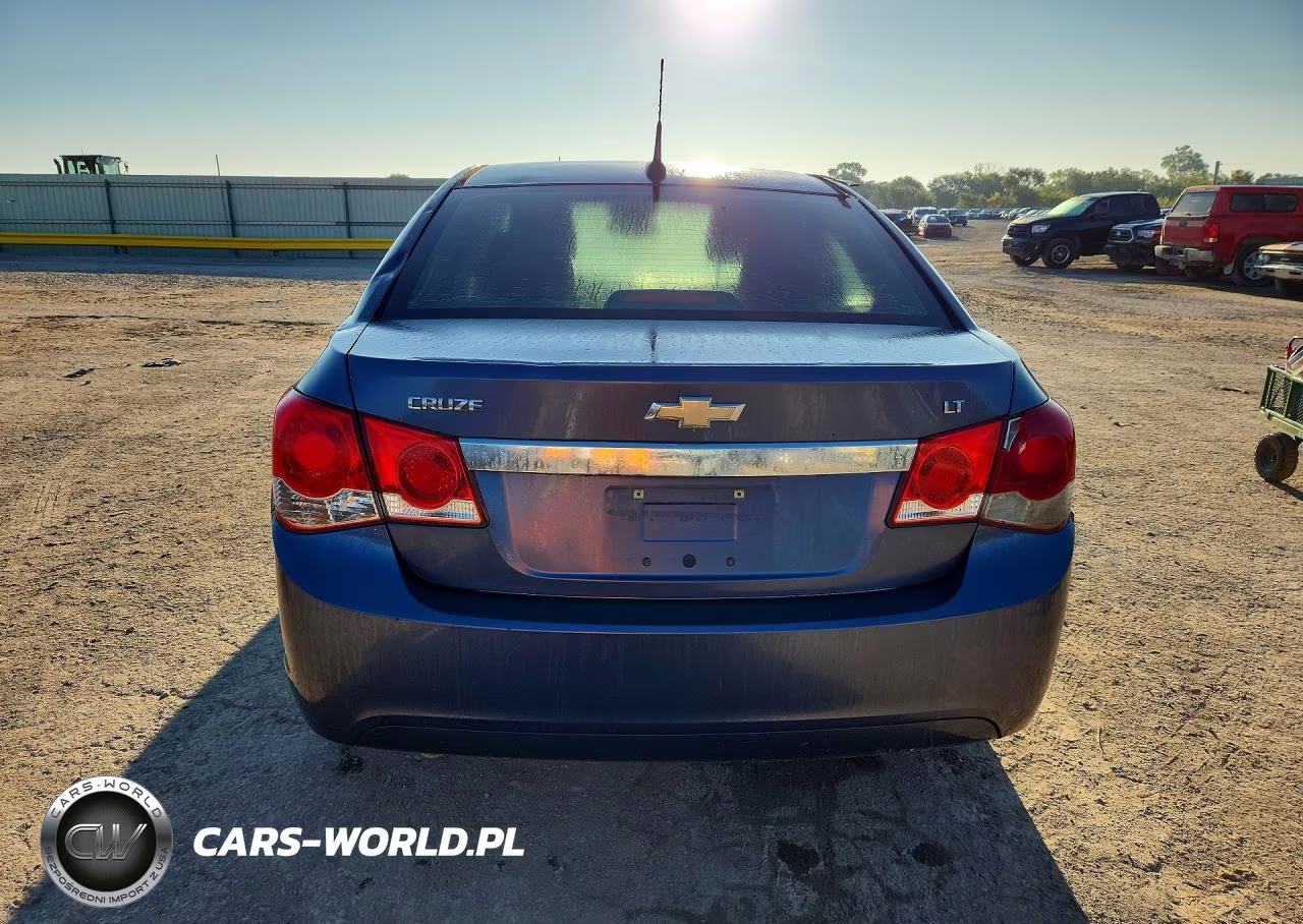 2014 Chevrolet Cruze Lt VIN:1G1PC5SBXE7110563 - 6
