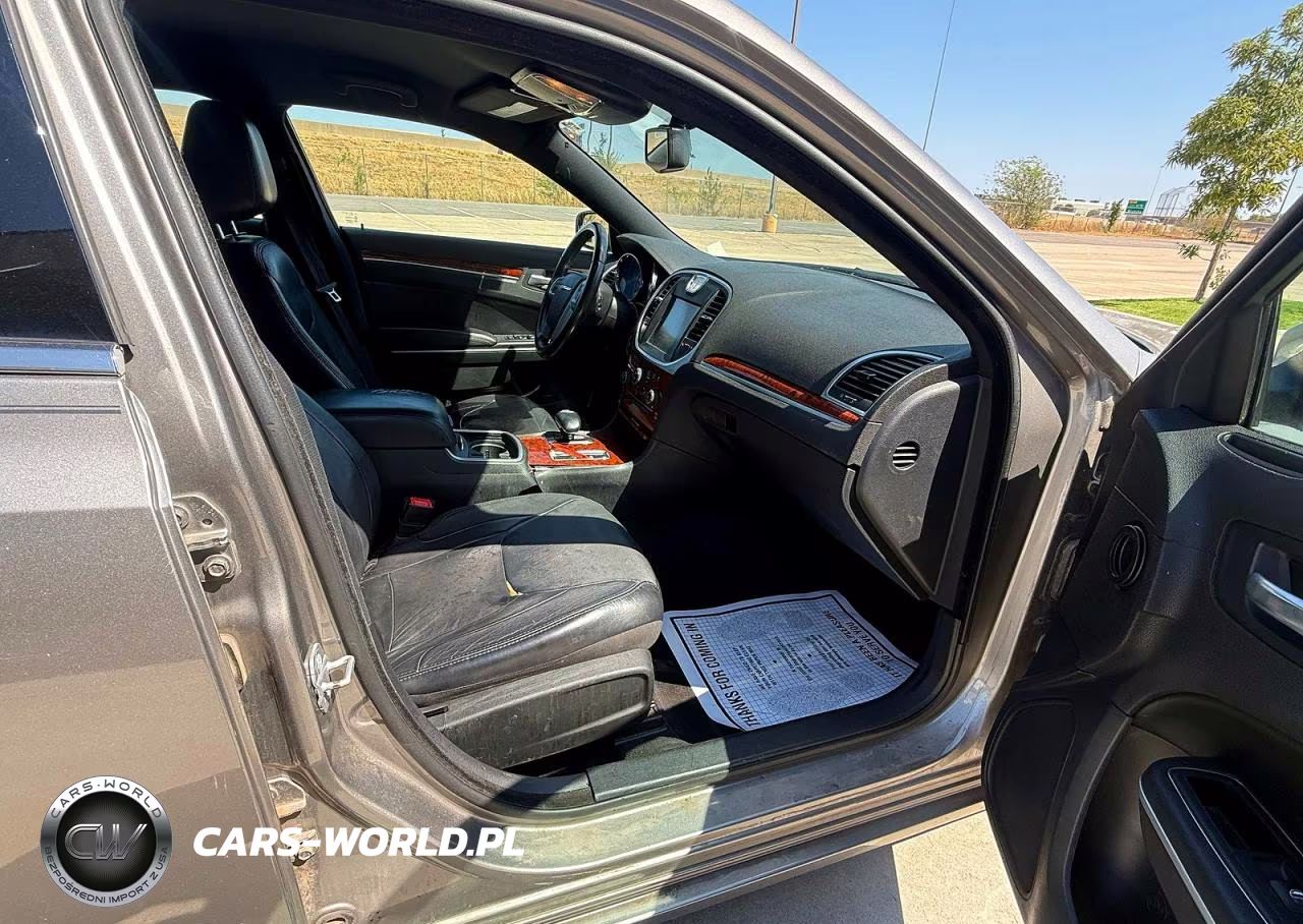 2014 Chrysler 300 VIN:2C3CCAAG6EH190173 - 5