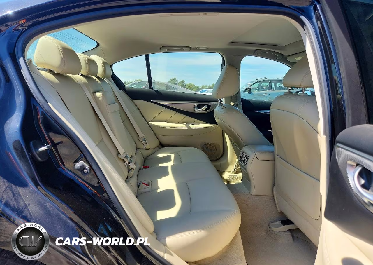 2015 Infiniti Q50 Premium VIN:JN1BV7AR7FM415692 - 10