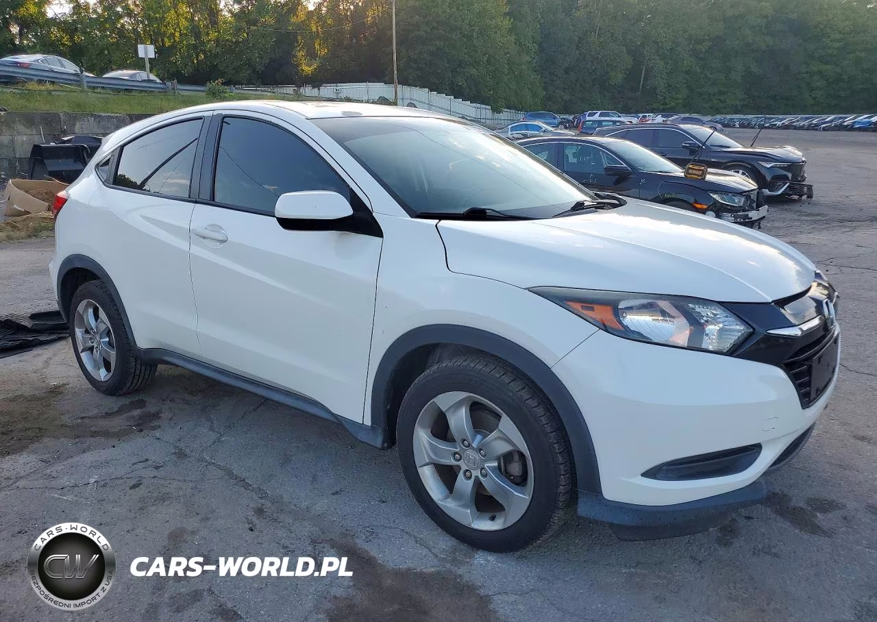 2017 Honda Hr-V Lx VIN:3CZRU6H34HM707344 - 4