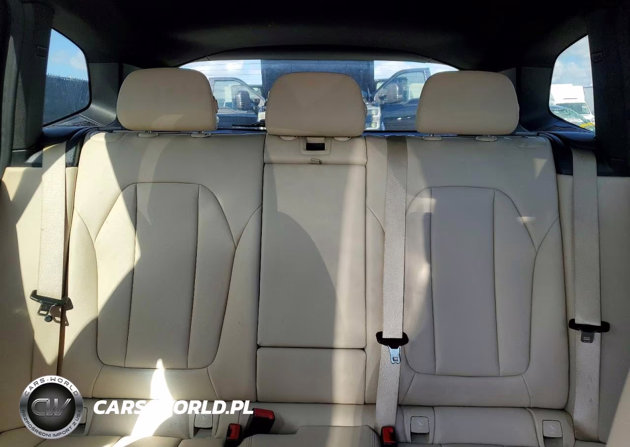 2019 BMW X3 Sdrive30I VIN:5UXTR7C59KLF27413 - 10