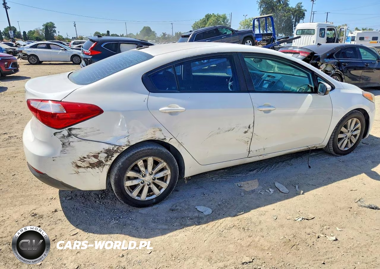 2016 Kia Forte Lx VIN:KNAFX4A62G5554117 - 3
