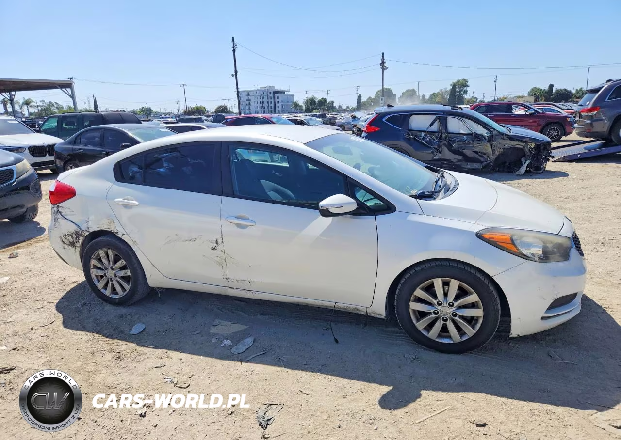 2016 Kia Forte Lx VIN:KNAFX4A62G5554117 - 4