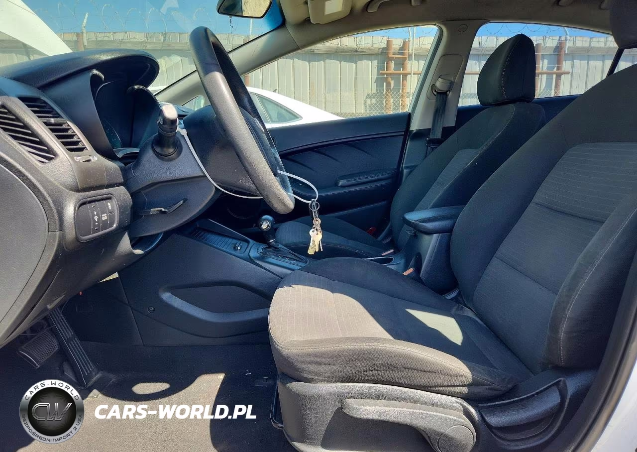 2016 Kia Forte Lx VIN:KNAFX4A62G5554117 - 7