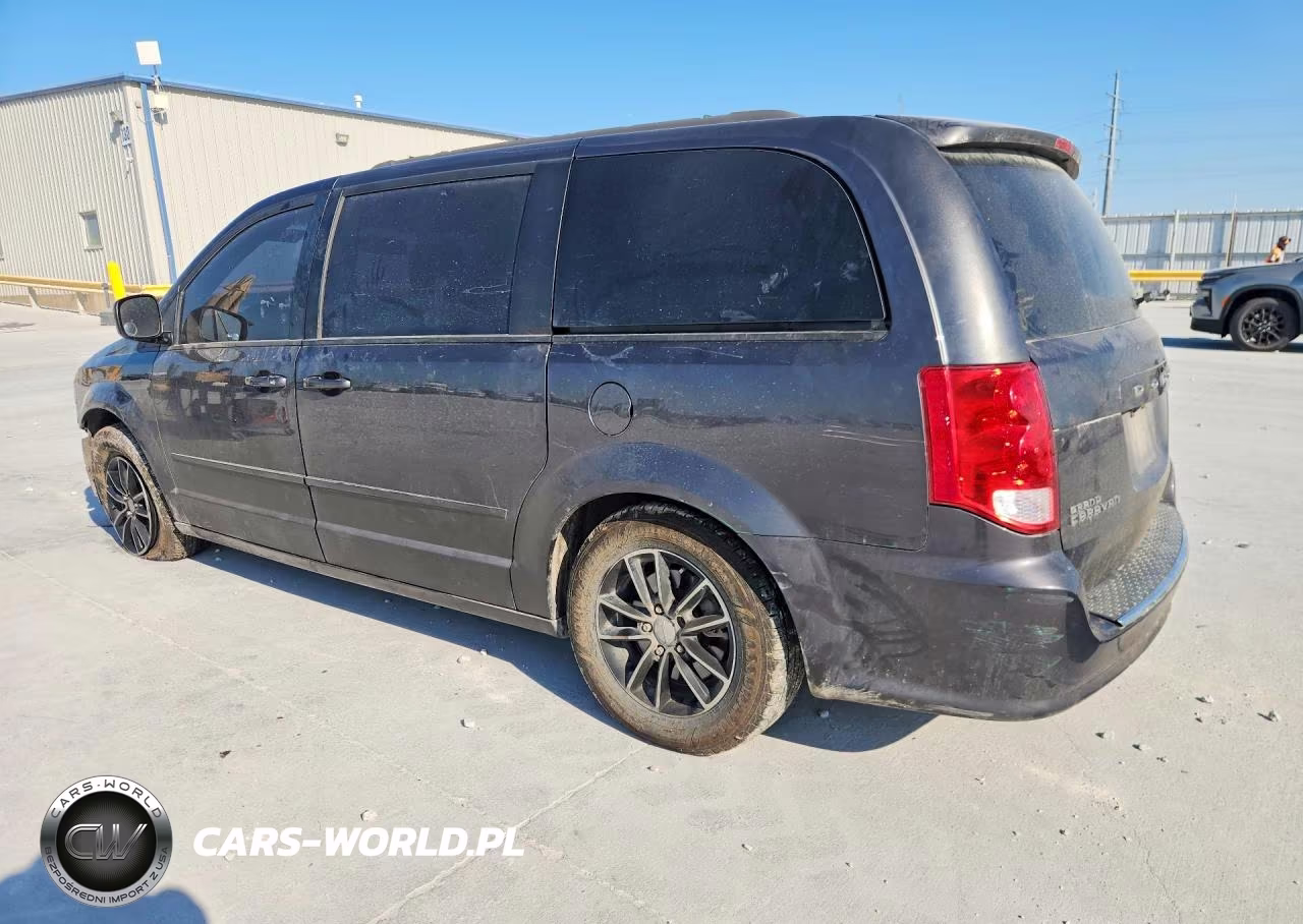 2017 Dodge Grand Caravan Gt VIN:2C4RDGEG7HR692799 - 2