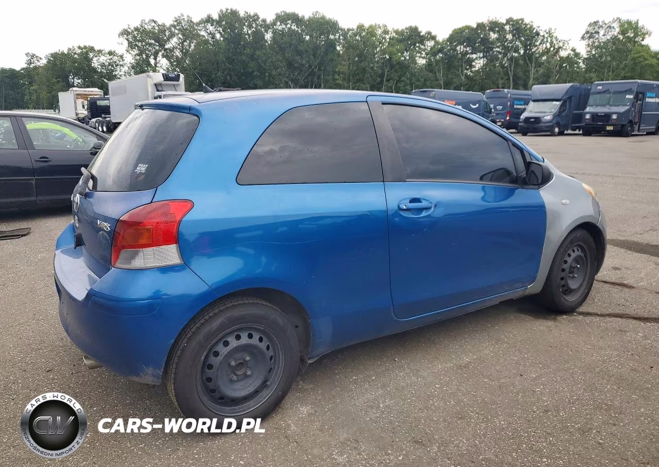 2009 Toyota Yaris Base VIN:JTDJT903X95229991 - 3