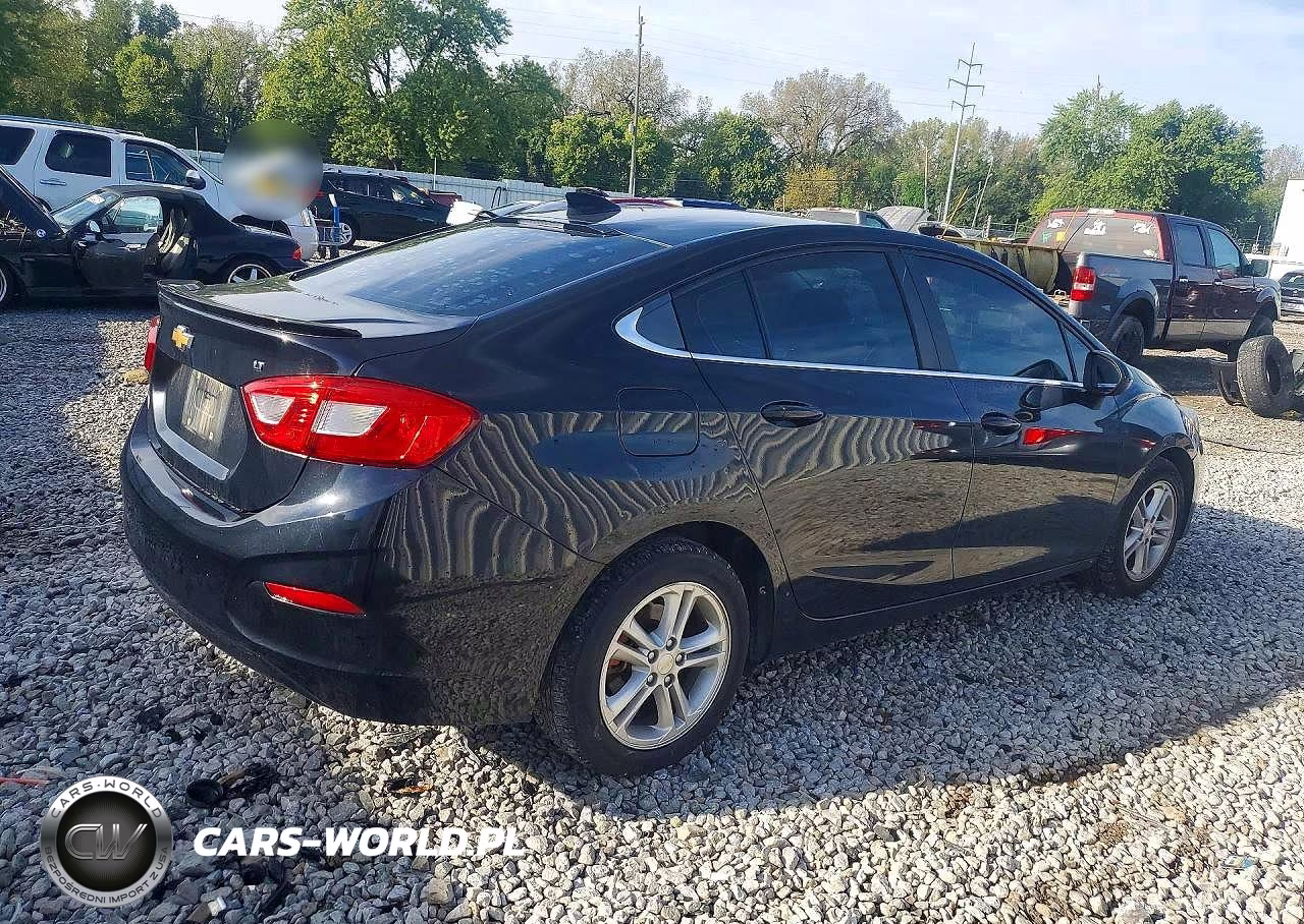 2017 Chevrolet Cruze Lt VIN:1G1BE5SMXH7280593 - 3