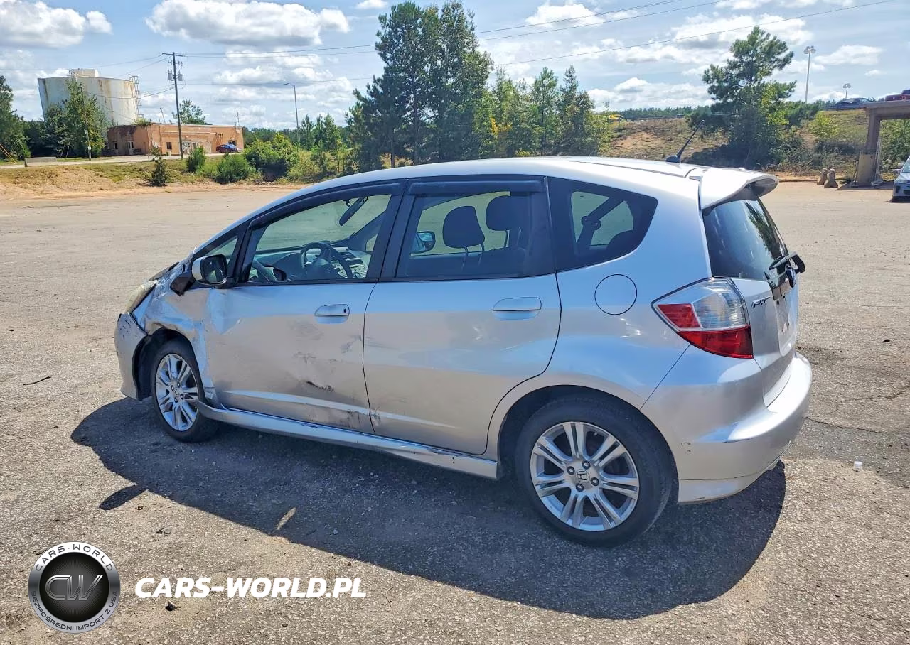 2011 Honda Fit Sport VIN:JHMGE8H50BS003839 - 2
