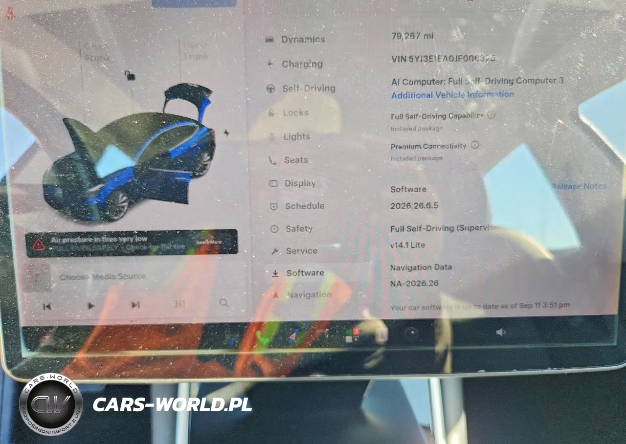 2018 Tesla Model 3 VIN:5YJ3E1EA0JF006325 - 9